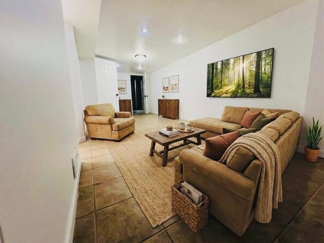 1730 California Avenue E, Saint Paul, MN 55106