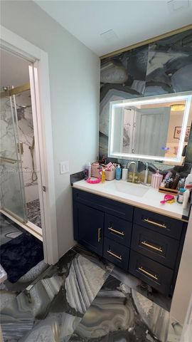 2845 NE 185th Street 908, Aventura, FL 33180