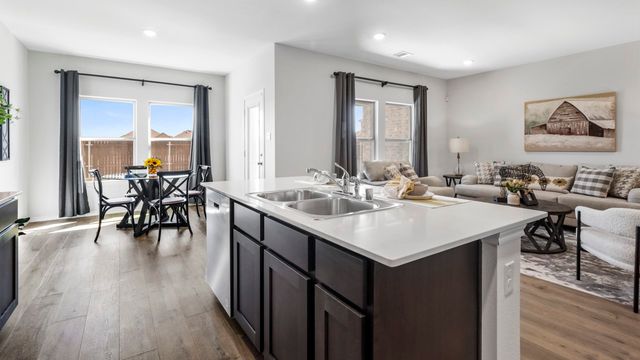 3009 Hidden Valley Drive, Lindale, TX 75771