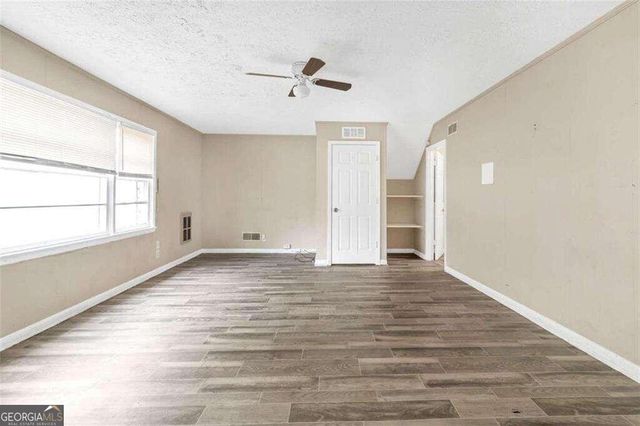 1324 N Hicks Circle, Conyers, GA 30012