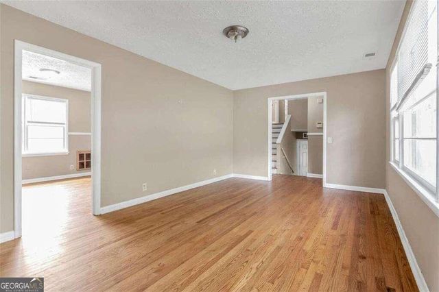 1324 N Hicks Circle, Conyers, GA 30012