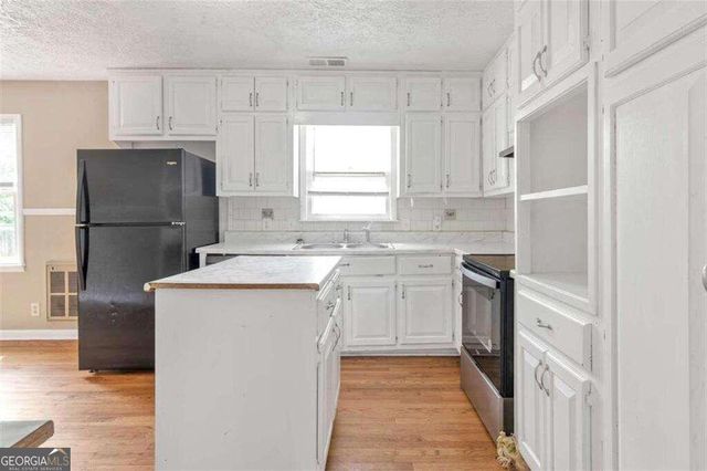 1324 N Hicks Circle, Conyers, GA 30012