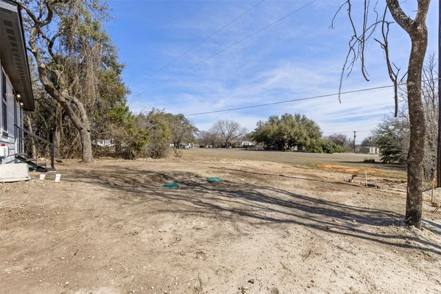 5619 Lake Granbury Trail, Granbury, TX 76048