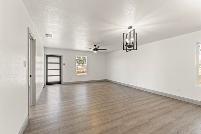 5619 Lake Granbury Trail, Granbury, TX 76048