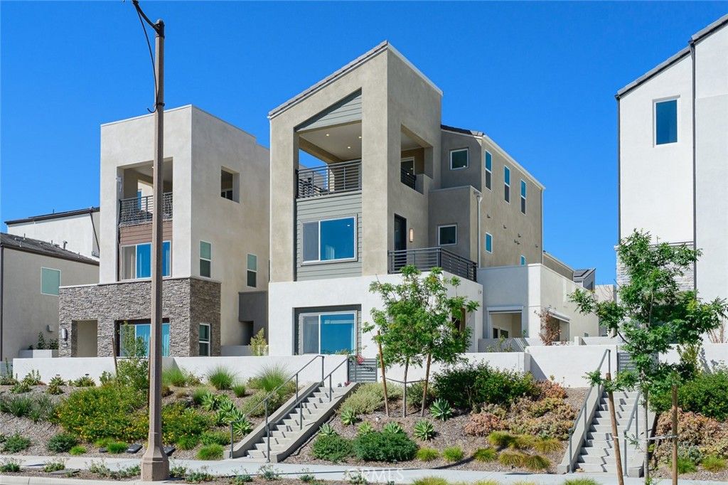 426 Treble, Irvine, CA 92618 — photo 2