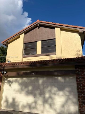 17317 NW 63rd Ave, Hialeah, FL 33015
