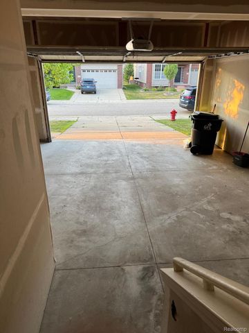 51157 MAYFAIR, Novi, MI 48374