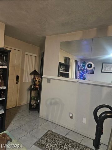3976 Colors Court 40, Las Vegas, NV 89103
