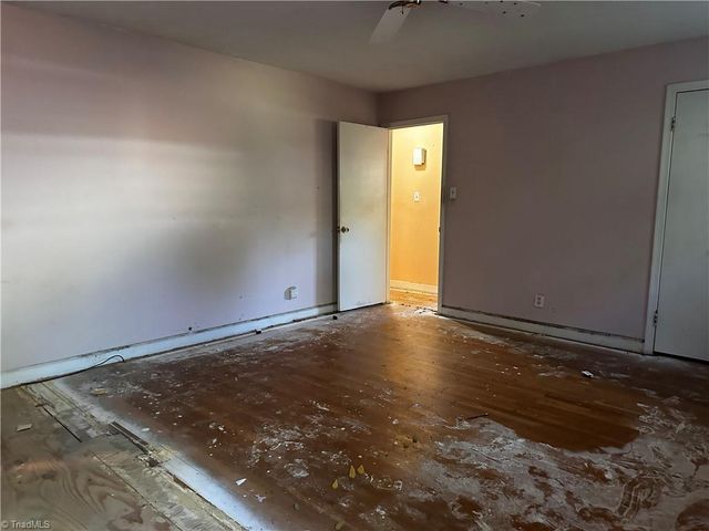 3708 Whitfield Court, Winston-salem, NC 27105