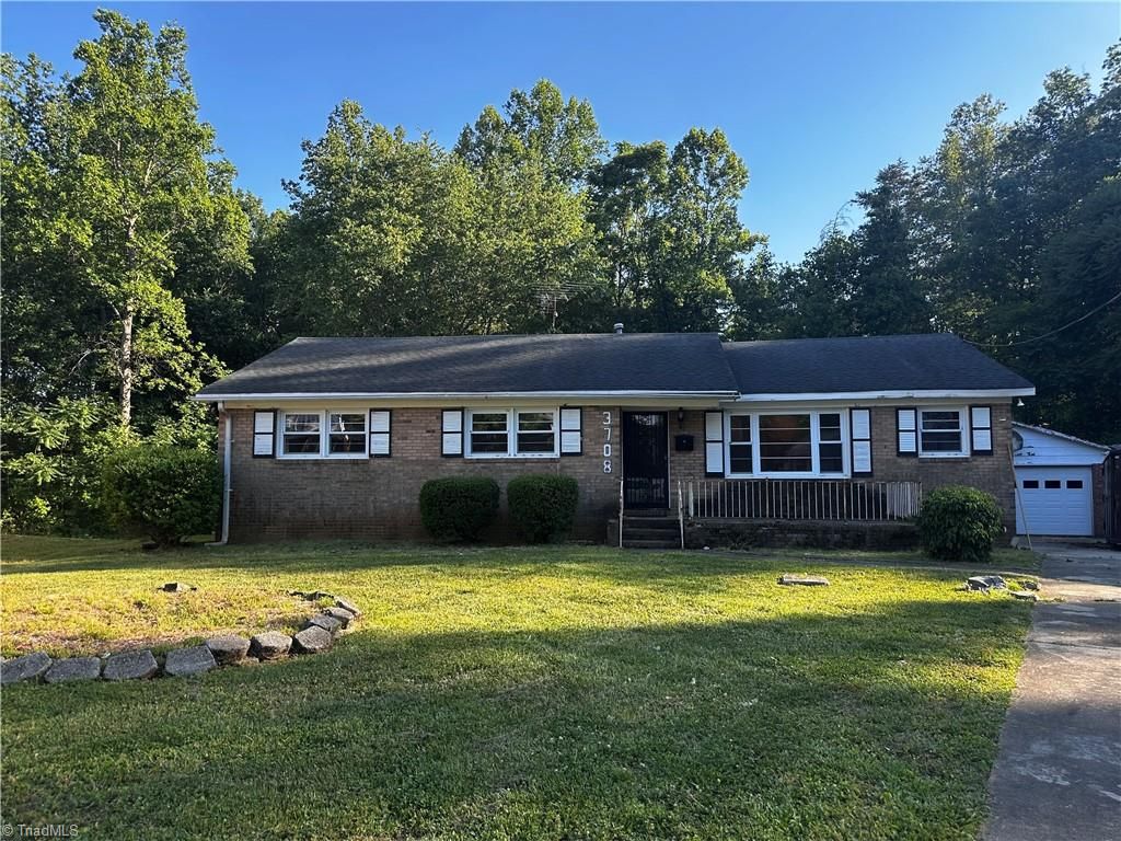 3708 Whitfield Court, Winston-salem, NC 27105