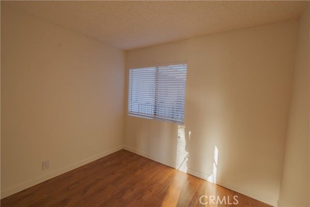 1140 Pacific Ave 20, Long Beach, CA 90813