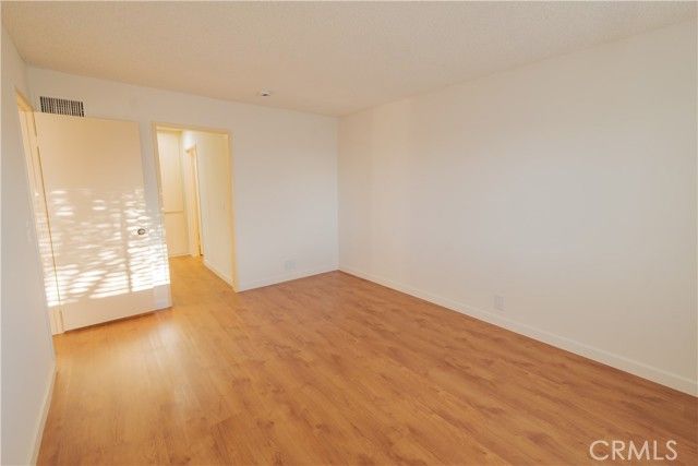 1140 Pacific Ave 20, Long Beach, CA 90813