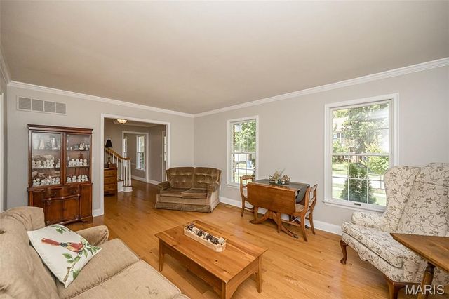 14246 Cypress Hill Drive, Chesterfield, MO 63017