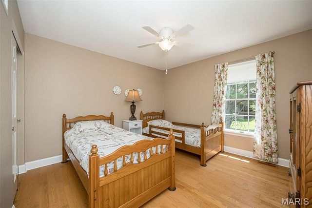 14246 Cypress Hill Drive, Chesterfield, MO 63017