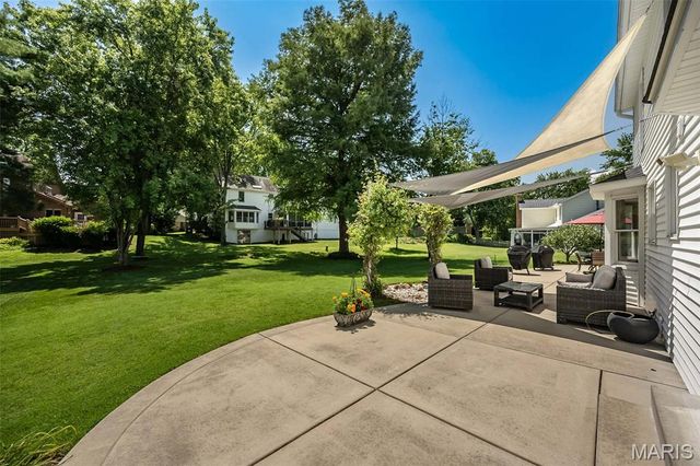 14246 Cypress Hill Drive, Chesterfield, MO 63017