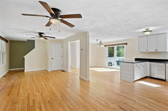 42 Tiffany Road, Coventry, RI 02816