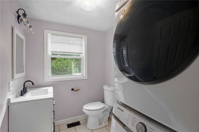 42 Tiffany Road, Coventry, RI 02816