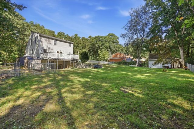 42 Tiffany Road, Coventry, RI 02816