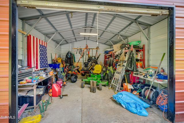 128 Adrian Drive, Kingsport, TN 37664