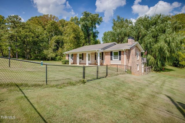 128 Adrian Drive, Kingsport, TN 37664