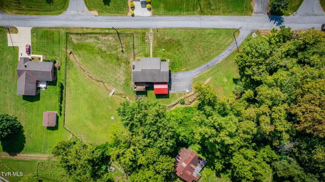 128 Adrian Drive, Kingsport, TN 37664