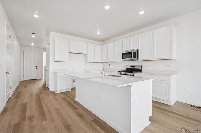 313 Smith Avenue, Keenesburg, CO 80643