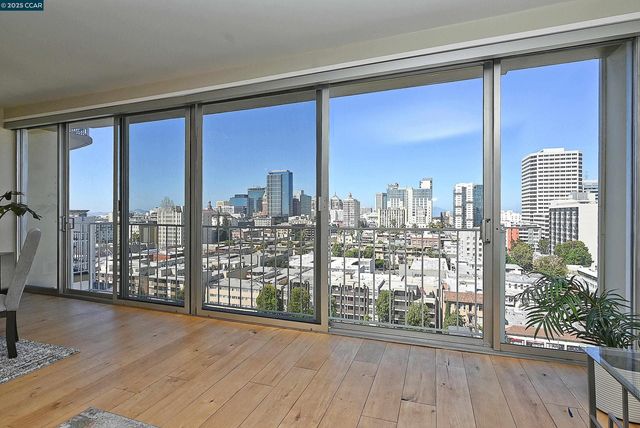 1555 Lakeside Drive 184, Oakland, CA 94612