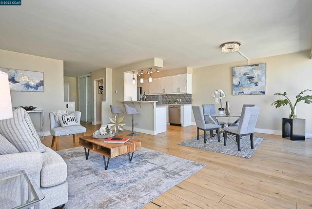 1555 Lakeside Drive 184, Oakland, CA 94612