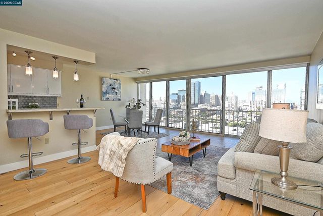 1555 Lakeside Drive 184, Oakland, CA 94612