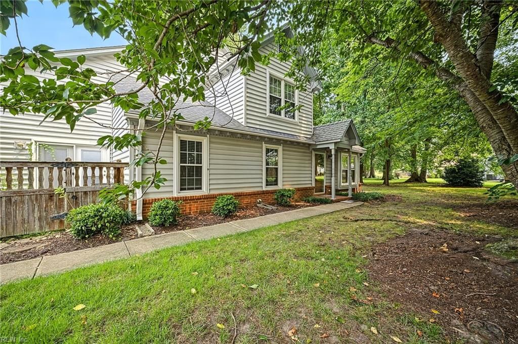 1313 Quail Creek Holw Apt C, Chesapeake, VA 23320