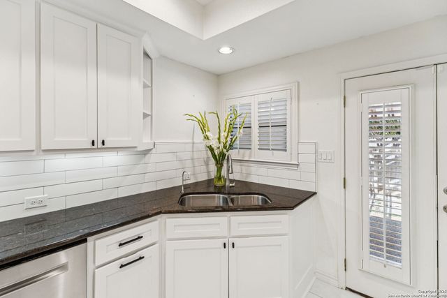 15615 Cloud Top, San Antonio, TX 78248