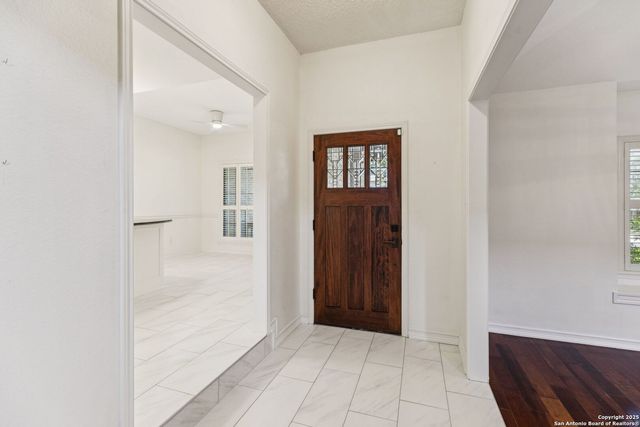15615 Cloud Top, San Antonio, TX 78248