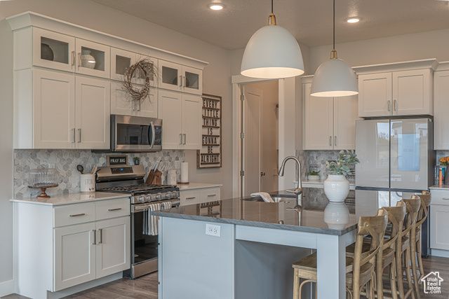 781 W 85 S, Hyrum, UT 84319