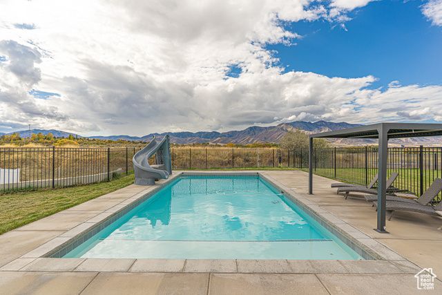 781 W 85 S, Hyrum, UT 84319