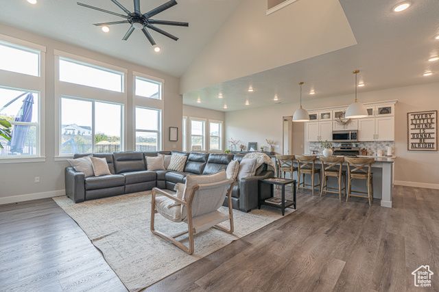 781 W 85 S, Hyrum, UT 84319