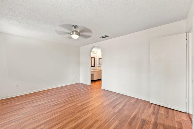 9825 NW 1ST Court, Plantation, FL 33324