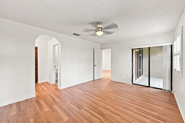 9825 NW 1ST Court, Plantation, FL 33324