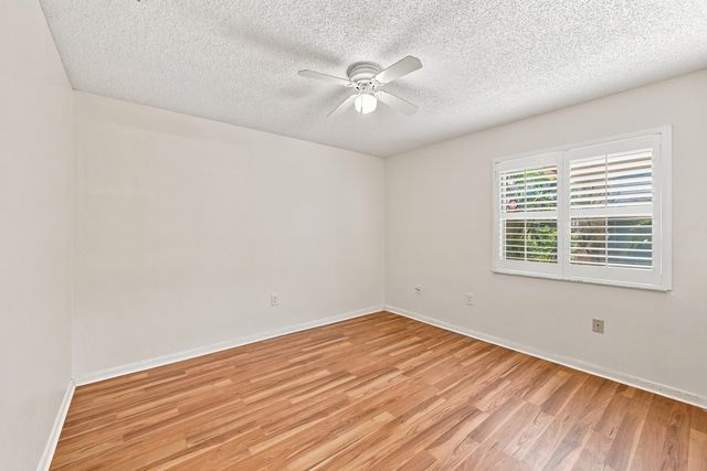 9825 NW 1ST Court, Plantation, FL 33324