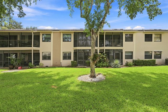 9825 NW 1ST Court, Plantation, FL 33324