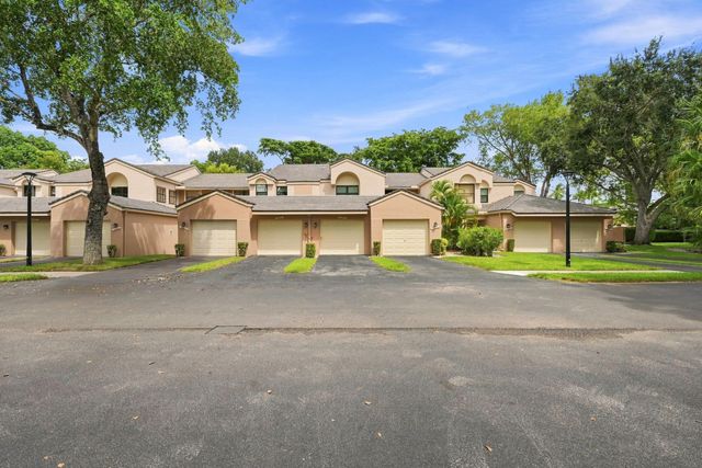 9825 NW 1ST Court, Plantation, FL 33324