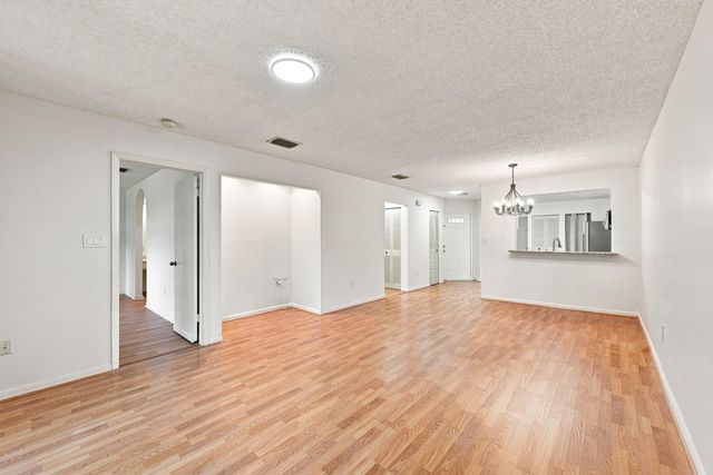 9825 NW 1ST Court, Plantation, FL 33324