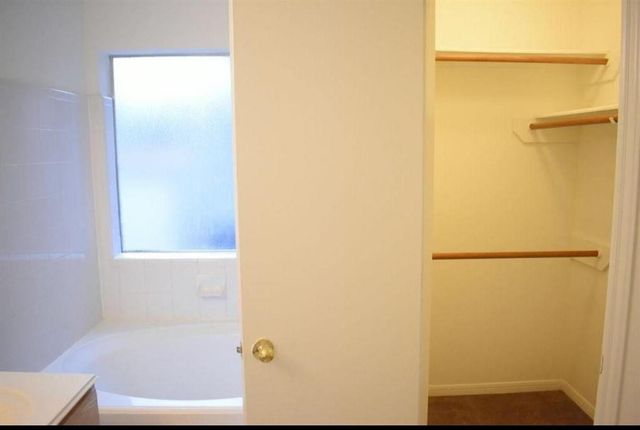 12427 Westlock Drive, Tomball, TX 77377