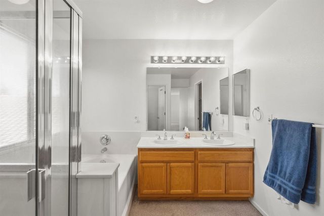 10 Cool Fountain Ct, Sacramento, CA 95833