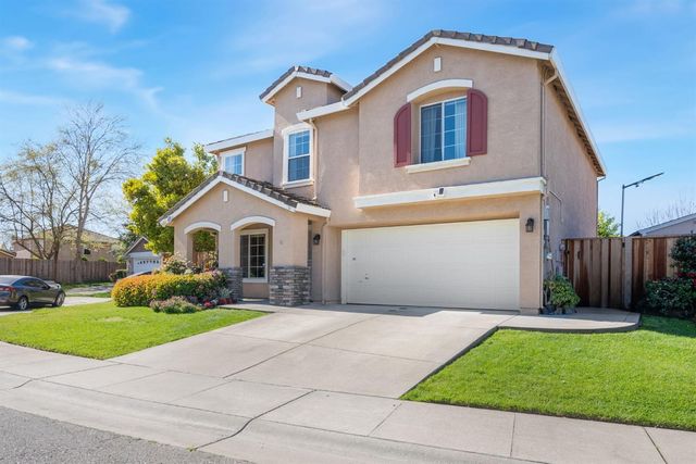 10 Cool Fountain Ct, Sacramento, CA 95833