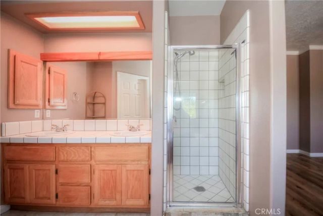 11020 Lantry, Oak Hills, CA 92344