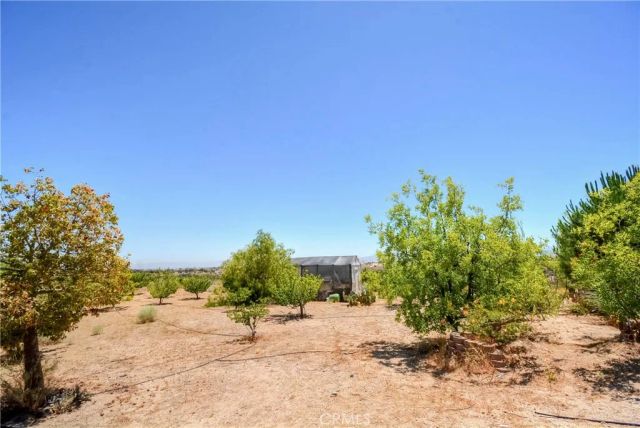 11020 Lantry, Oak Hills, CA 92344