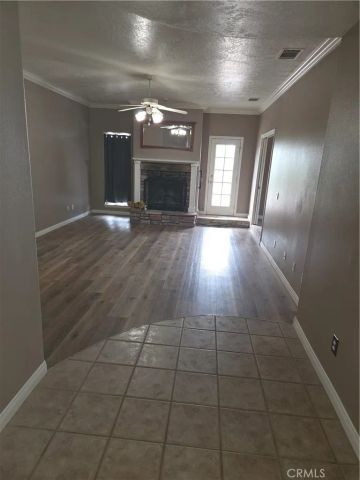 11020 Lantry, Oak Hills, CA 92344
