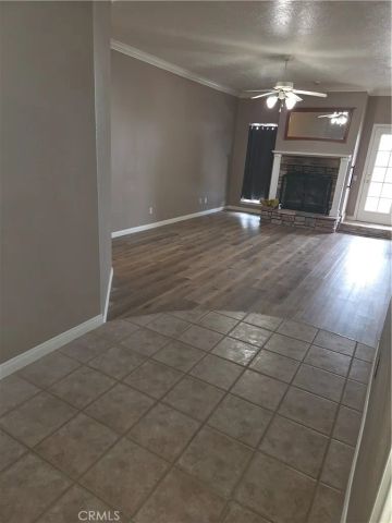 11020 Lantry, Oak Hills, CA 92344