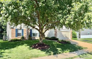 633 Lind Road, St Louis, MO 63125