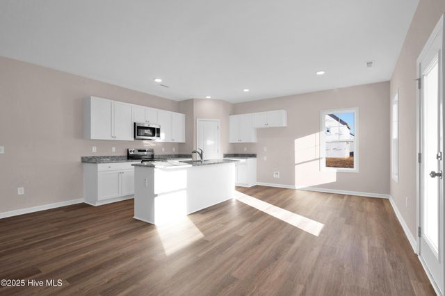 266 Palomo Place, Raeford, NC 28376